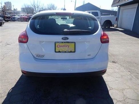 Used 2018 Ford Focus SE image 7