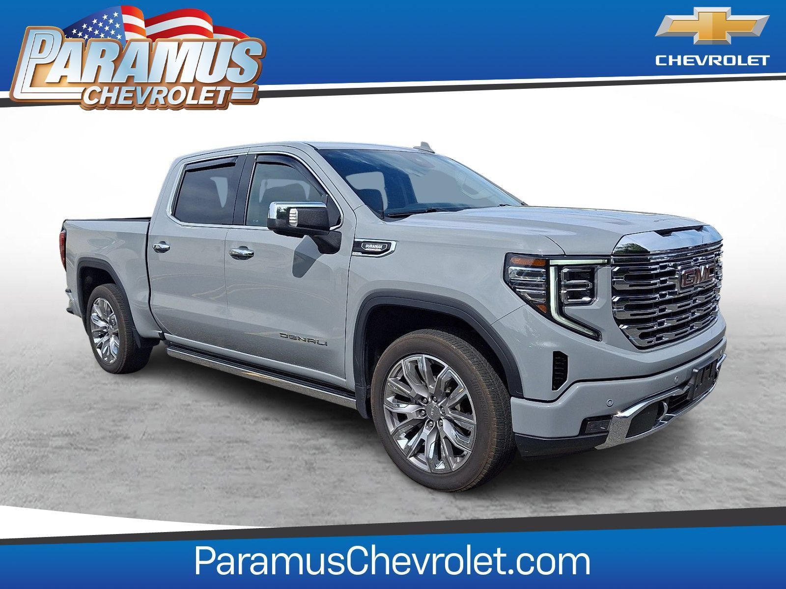 Used 2025 GMC Sierra 1500 Denali AWD/4WD image 1