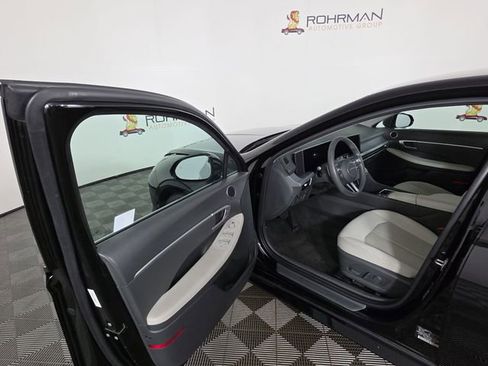 Certified 2024 Hyundai Sonata SEL image 18