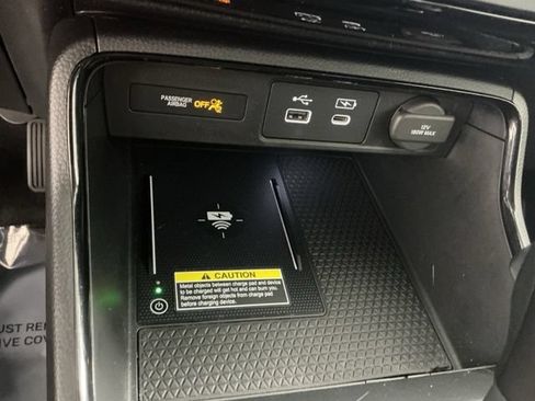 Used 2024 Honda CR-V EX-L image 19