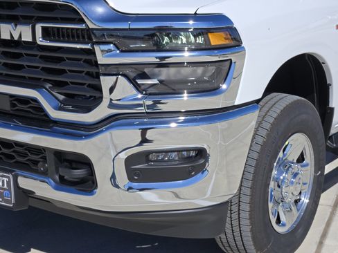 New 2026 RAM 3500 Tradesman image 7