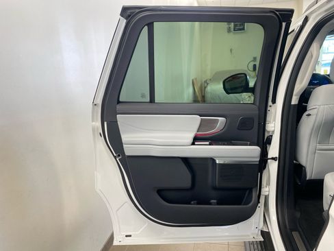 New 2025 Ford Expedition Max Platinum w/ Platinum Ultimate Package image 13