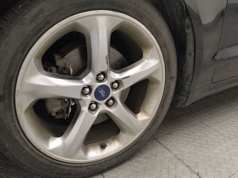Used 2015 Ford Fusion SE w/ Equipment Group 201A FWD image 31