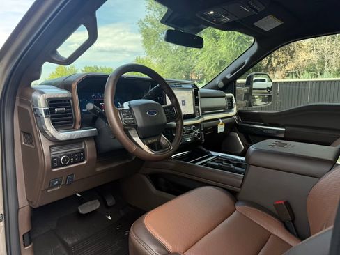 Used 2026 Ford F350 King Ranch w/ Chrome Package AWD/4WD image 28