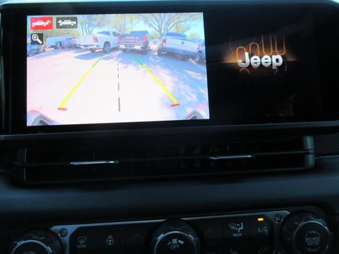 New 2026 Jeep Gladiator Rubicon AWD/4WD image 27