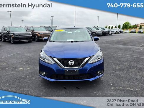 Used 2017 Nissan Sentra SR w/ Electronics Package FWD image 2