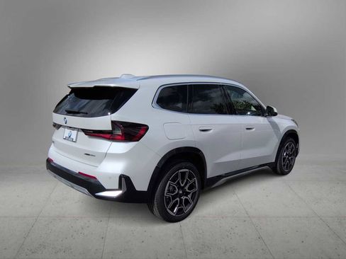 New 2026 BMW X1 xDrive28i w/ Convenience Package AWD/4WD image 8
