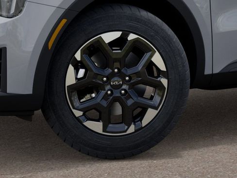 New 2026 Kia Sorento S image 9