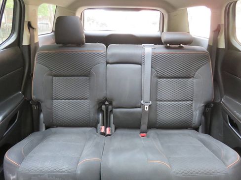 Used 2017 GMC Acadia SLE w/ Driver Alert Package I image 20