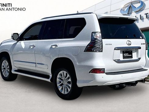 Used 2018 Lexus GX 460 Premium w/ Premium Package AWD/4WD image 13
