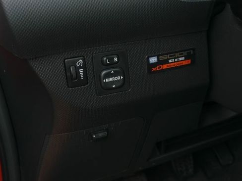 Used 2008 Scion xD image 15