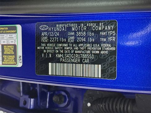 Certified 2024 Hyundai Elantra SEL w/ Convenience Package image 36