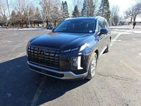 Used 2023 Hyundai Palisade SEL image 1