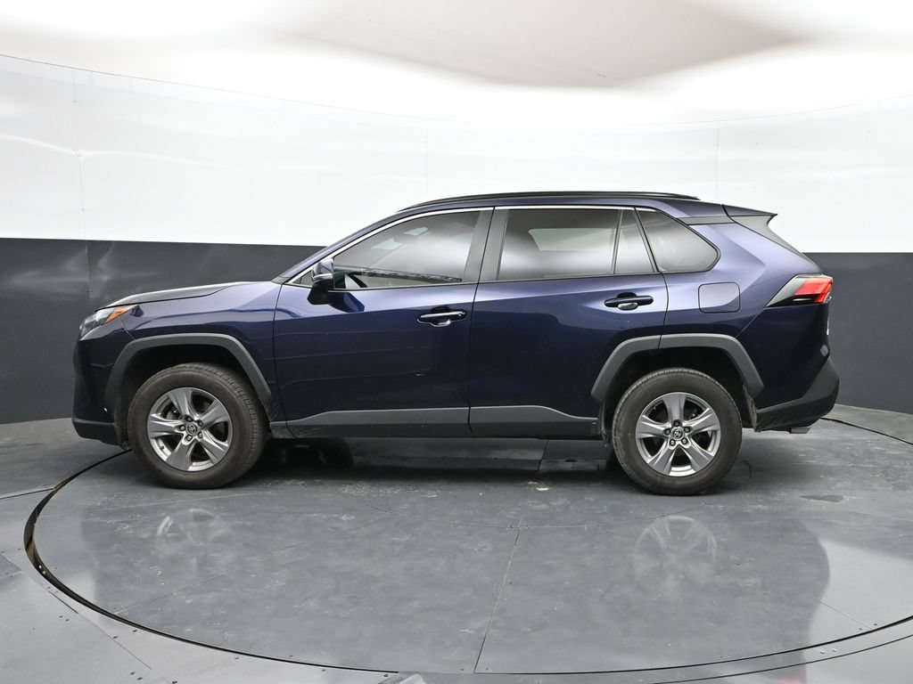 Used 2024 Toyota RAV4 XLE FWD image 30