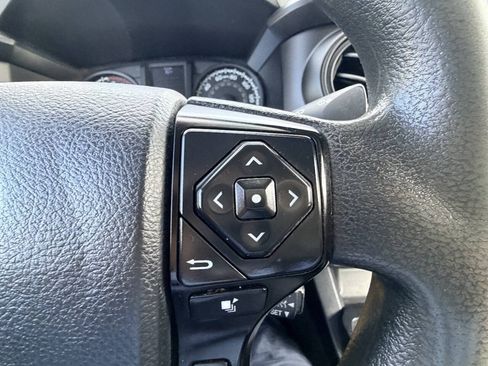 Used 2019 Toyota Tacoma SR RWD image 6