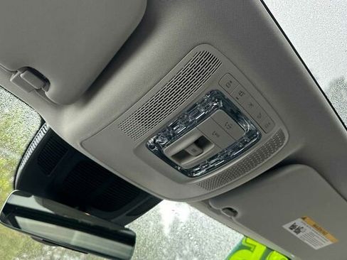 Certified 2025 Mercedes-Benz GLE 350 4MATIC image 23