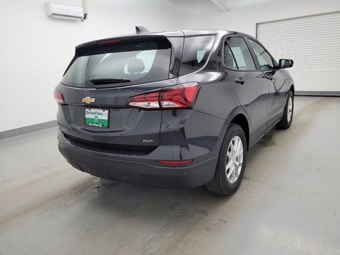 Used 2022 Chevrolet Equinox LS AWD/4WD image 9