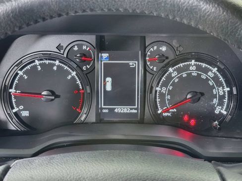 Used 2020 Toyota 4Runner SR5 Premium AWD/4WD image 16