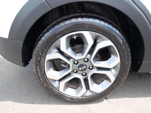 Used 2020 Kia Soul X-Line FWD image 38