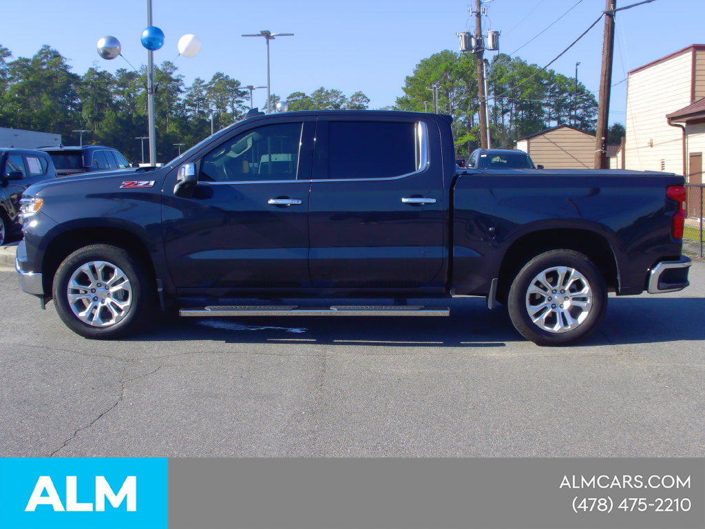 Used 2024 Chevrolet Silverado 1500 LTZ AWD/4WD image 8