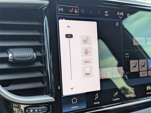 New 2026 Chrysler Pacifica Select image 24