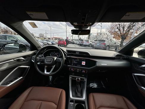 Used 2022 Audi Q3 2.0T Premium Plus w/ Premium Plus Package image 21