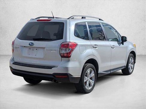 Used 2014 Subaru Forester 2.5i Premium w/ All-Weather Package image 5