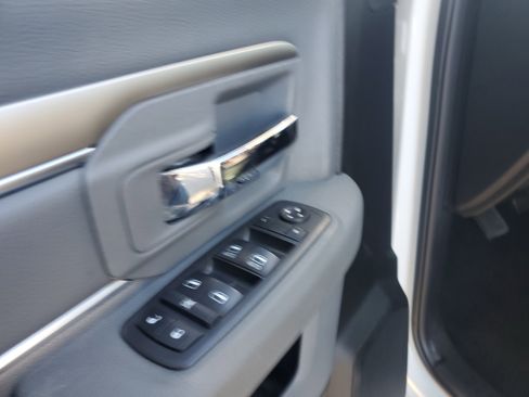 Used 2019 RAM 1500 Classic Warlock w/ Electronics Group image 10