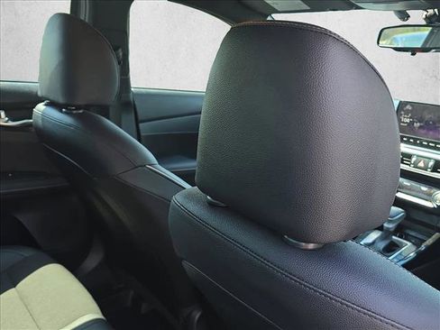 Used 2024 Kia Forte GT-Line image 21