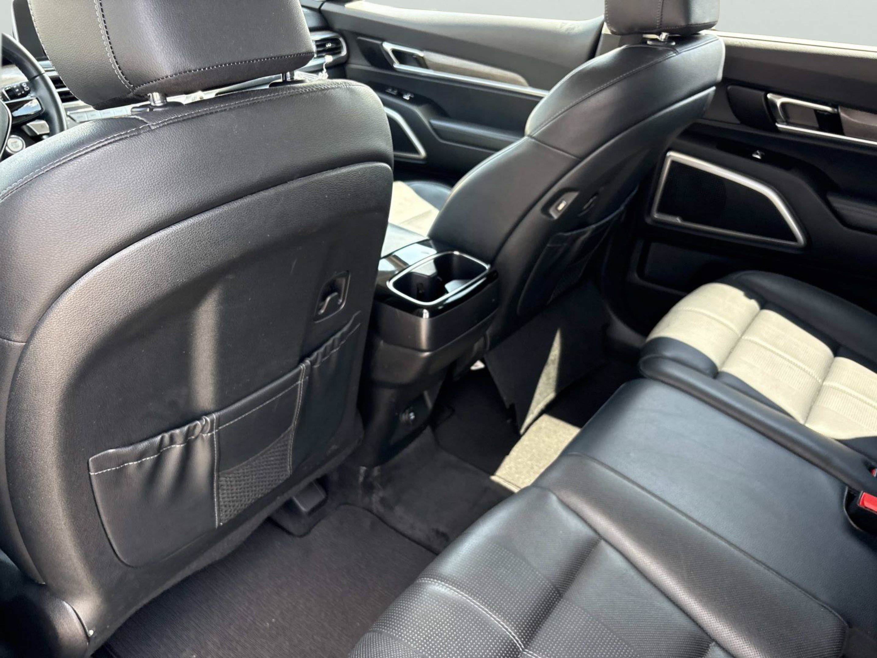 Used 2020 Kia Telluride EX FWD image 14