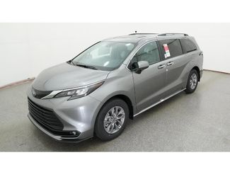 New 2026 Toyota Sienna XLE video 1