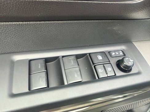 New 2026 Toyota Tundra SR5 AWD/4WD image 13