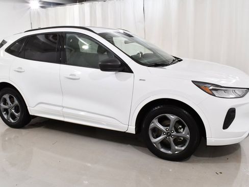 Used 2023 Ford Escape ST-Line w/ Tech Pack #1 image 5