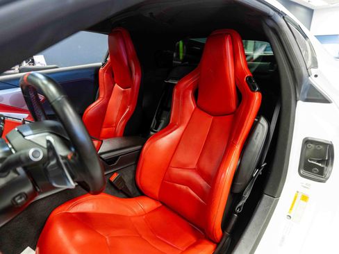 Used 2023 Chevrolet Corvette Stingray Preferred Cpe w/ Z51 Performance Package RWD image 11