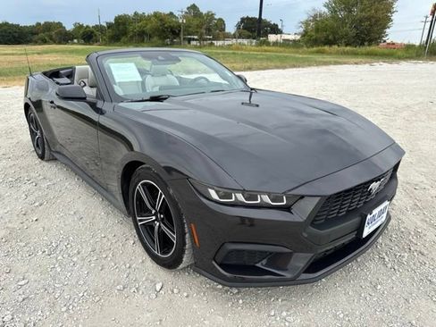Used 2024 Ford Mustang Premium RWD image 8
