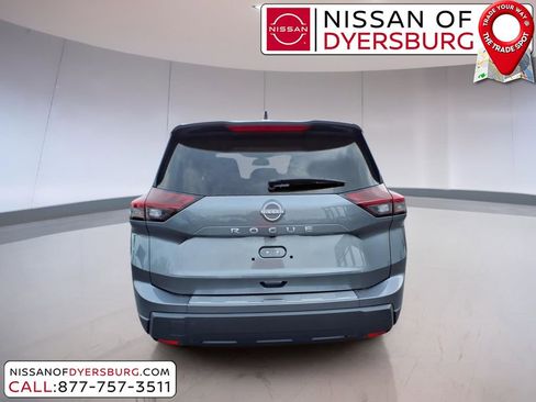 New 2026 Nissan Rogue SV image 4