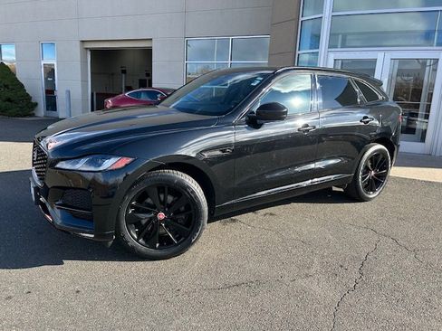 Certified 2023 Jaguar F-PACE S image 2