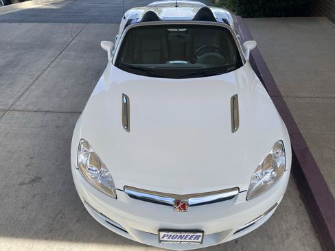 Used 2007 Saturn Sky w/ Premium Trim Pkg RWD image 6