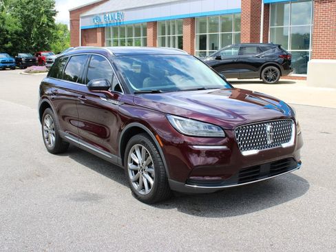 Used 2020 Lincoln Corsair AWD w/ Premium Package image 2