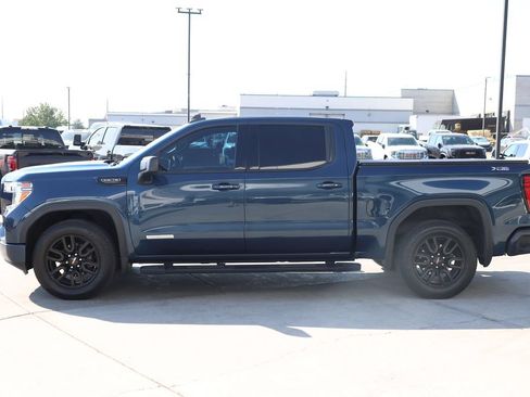 Used 2020 GMC Sierra 1500 Elevation w/ Elevation Value Package AWD/4WD image 3