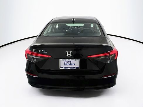 Used 2023 Honda Civic EX image 6