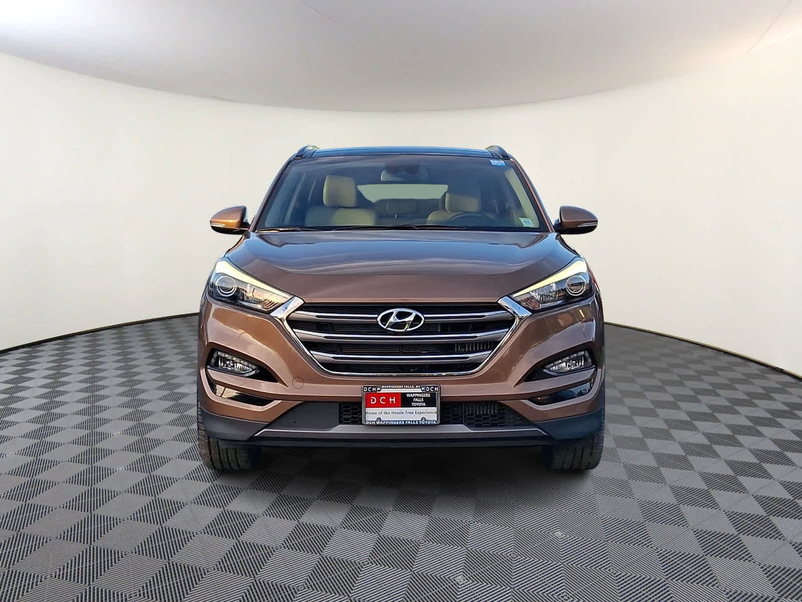 Used 2016 Hyundai Tucson Limited w/ Option Group 03 AWD/4WD image 3