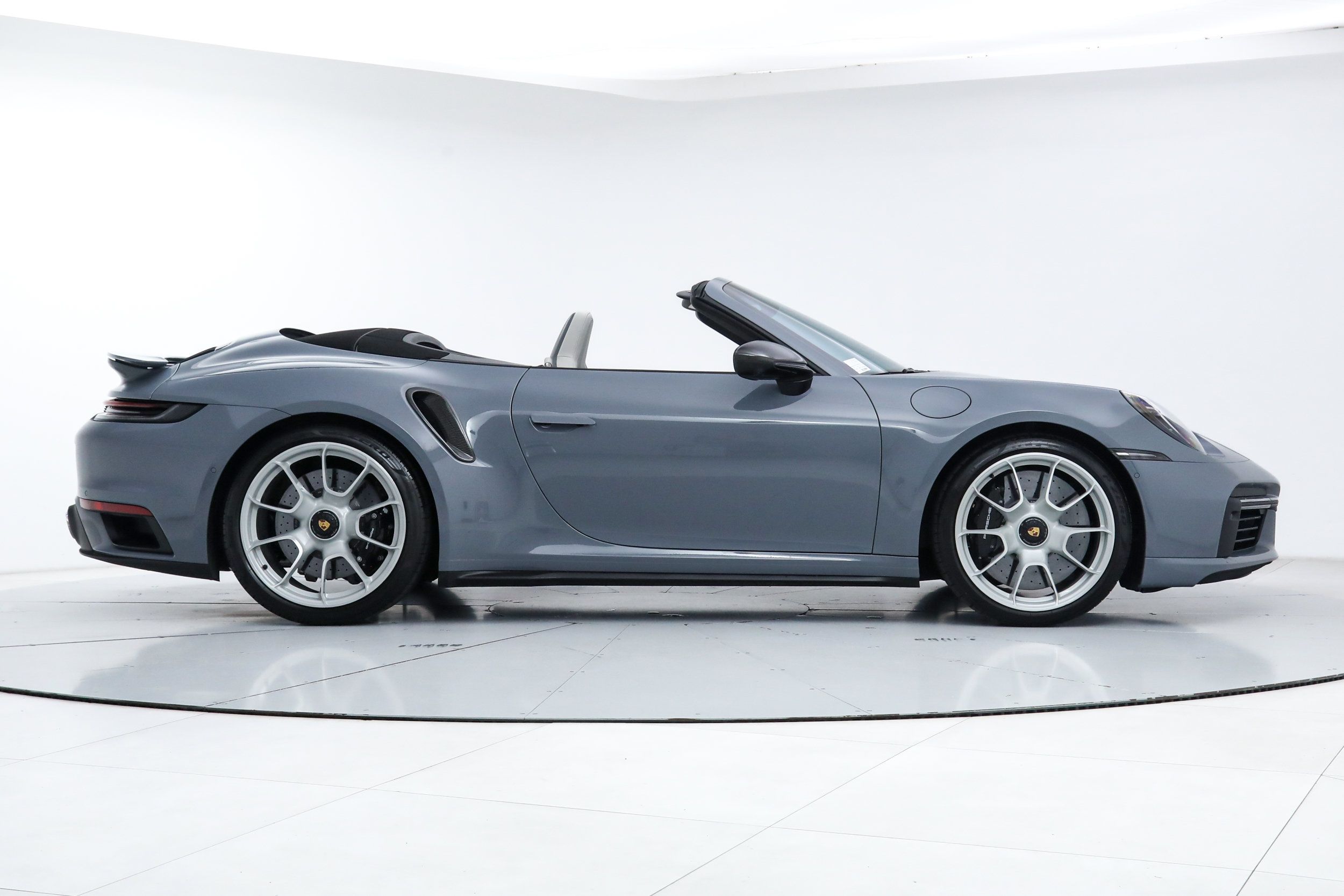 Used 2024 Porsche 911 Turbo S AWD/4WD image 7