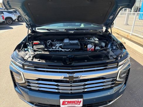 Used 2025 Chevrolet Tahoe Premier image 22