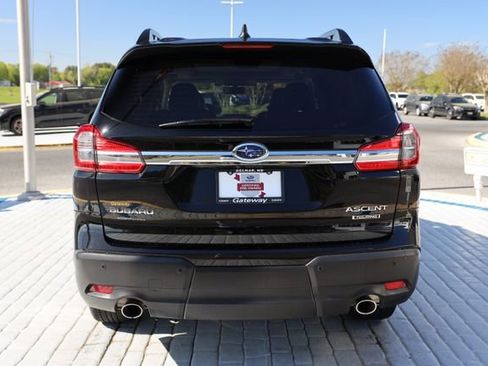 Certified 2022 Subaru Ascent Touring image 4
