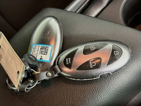 Used 2024 Hyundai Elantra SEL FWD image 21