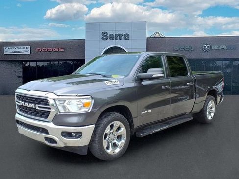 Used 2022 RAM 1500 Big Horn AWD/4WD image 3