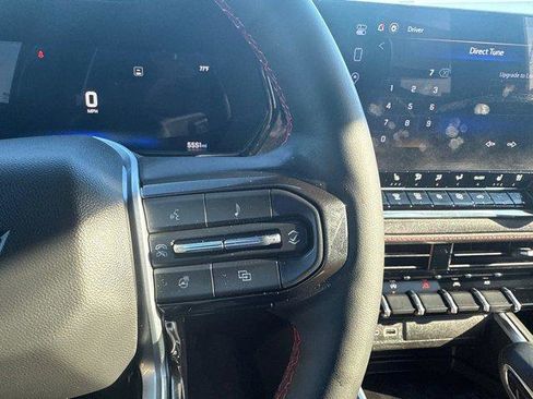 Used 2025 Chevrolet Colorado Z71 w/ Z71 Convenience Package 2 image 25