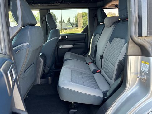 Used 2022 Ford Bronco Outer Banks image 11