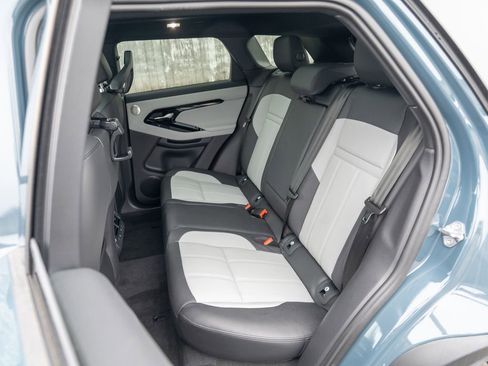 New 2026 Land Rover Range Rover Evoque Dynamic SE image 23